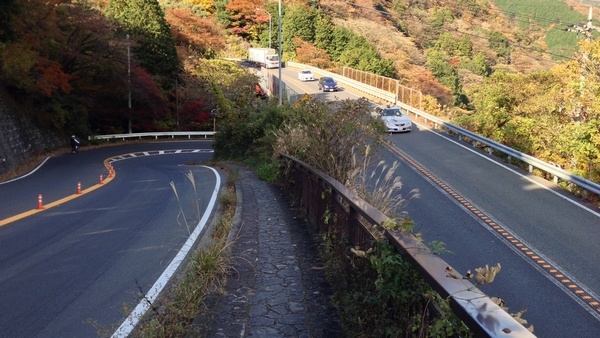 箱根新道と旧東海道
